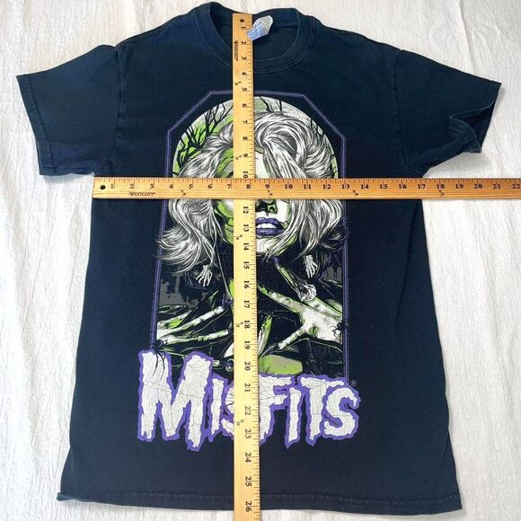 Misfits band graphic tee - Picture 2 of 3